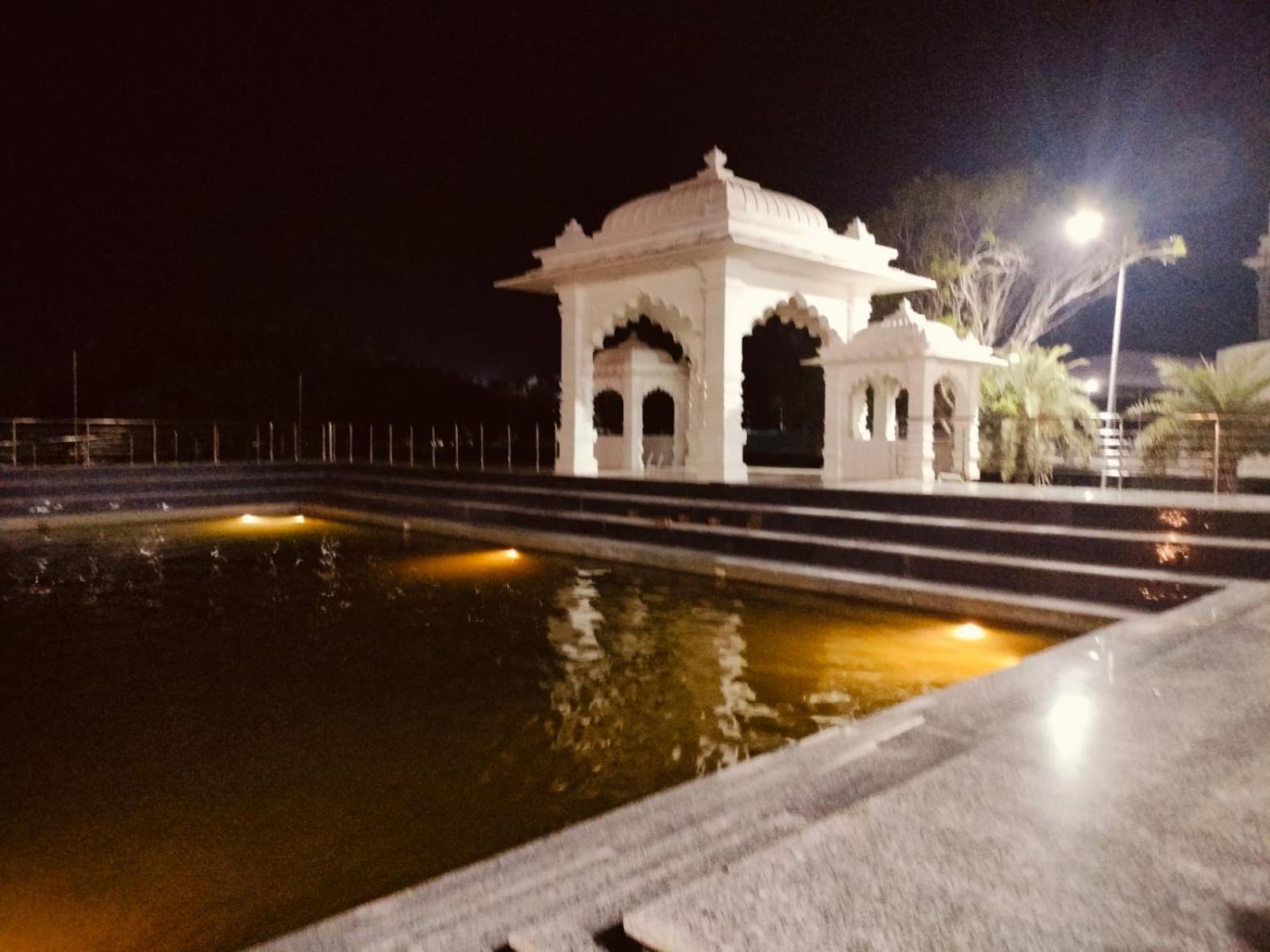 Umang - Premium Resort Like Villa In Vrindāvan 외부 사진